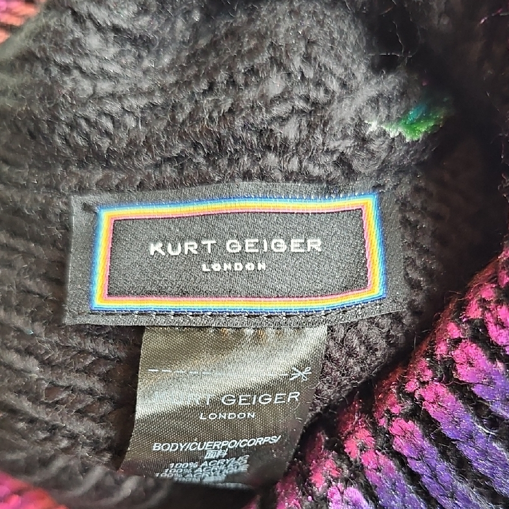 Kurt Geiger Black Knit Hat with Pom Pom NWT - Picture 6 of 6